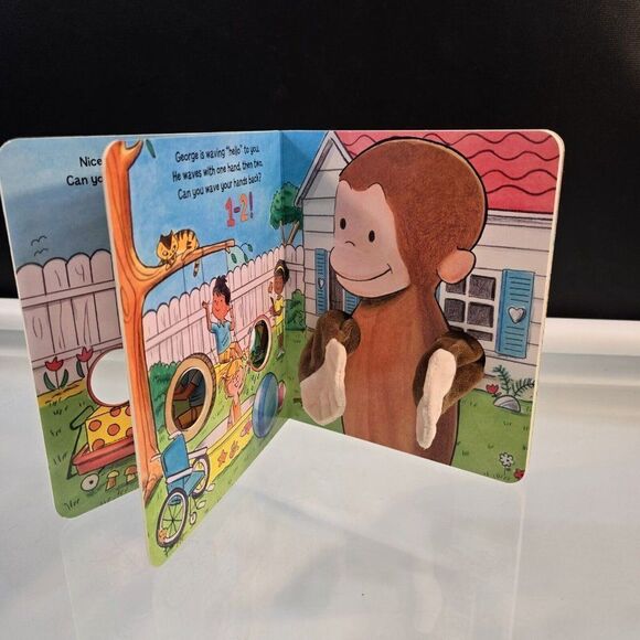Count and Clap with Curious George / The Itsy Bitsy Spider 2 Board Books - Picture 8 of 10